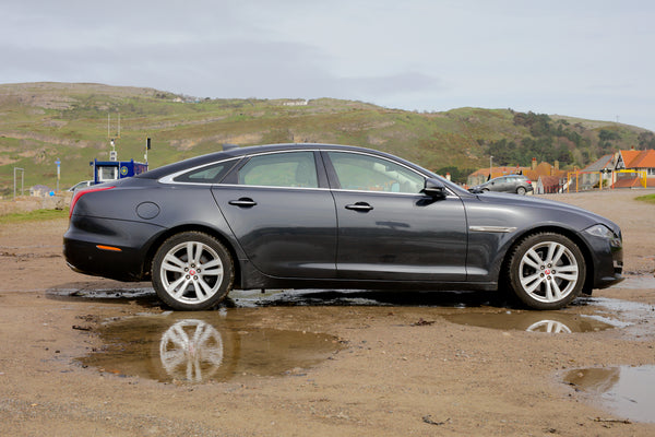 Jag XJ X351