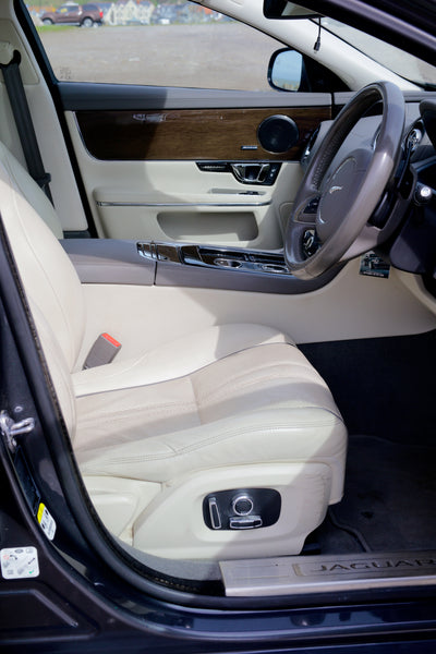 Jag XJ X351