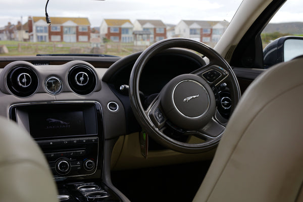 Jag XJ X351